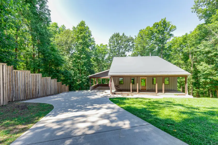 1095 Overlook Trl, Kingston Springs, TN 37082 - #2