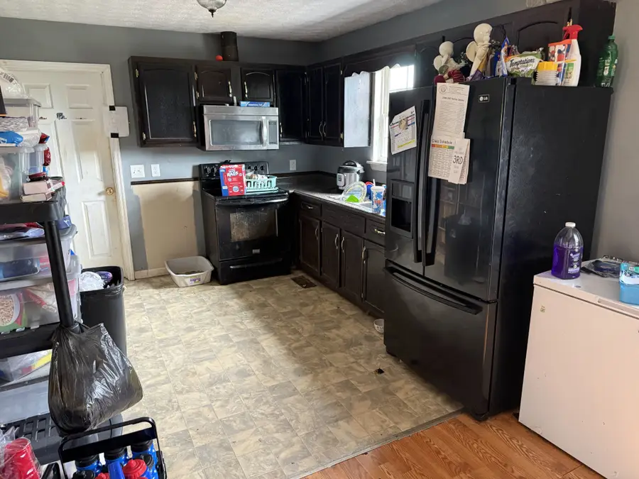 207 Landy Ln, Red Boiling Springs, TN 37150 - #3