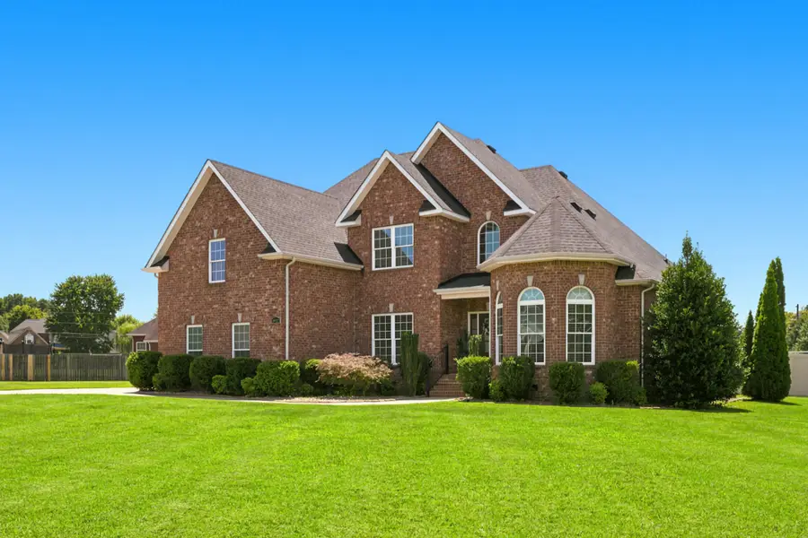 3927 Rowland Rd, Murfreesboro, TN 37128 - #3