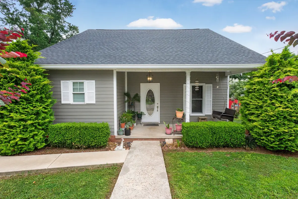 110 Edison St, McMinnville, TN 37110 - #1
