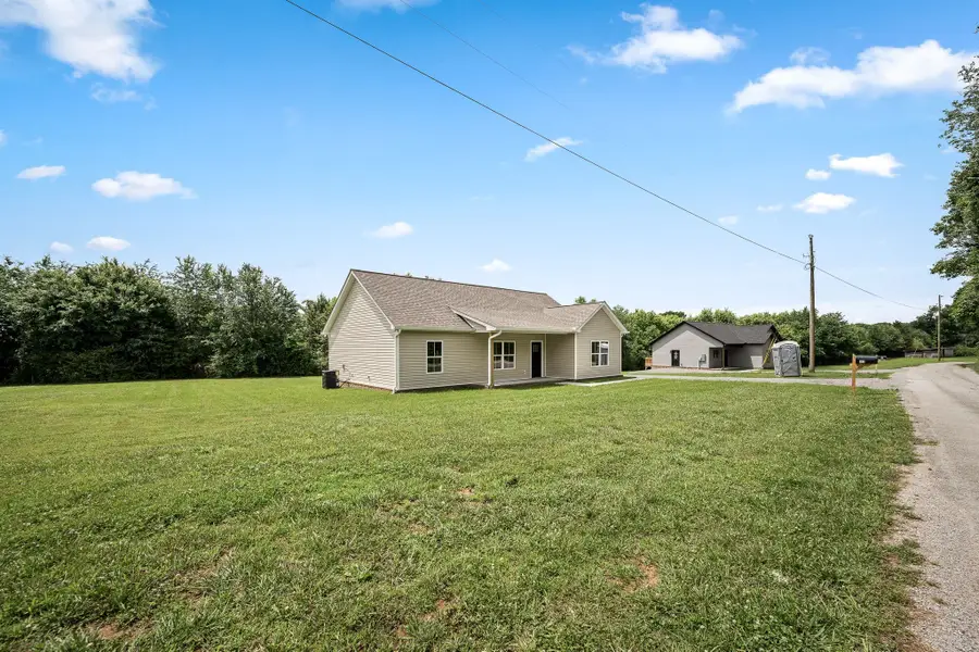 342 Underhill Rd, McMinnville, TN 37110 - #2