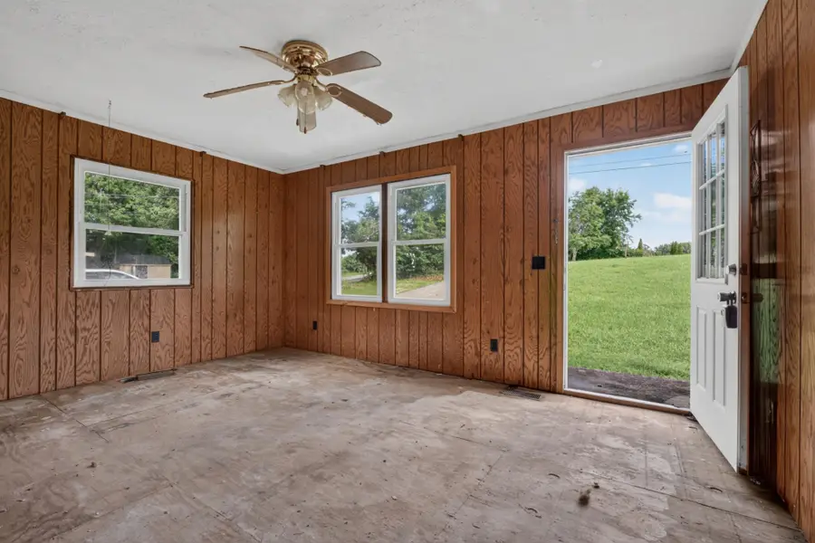 960 Bill Smith Rd, Cookeville, TN 38501 - #3