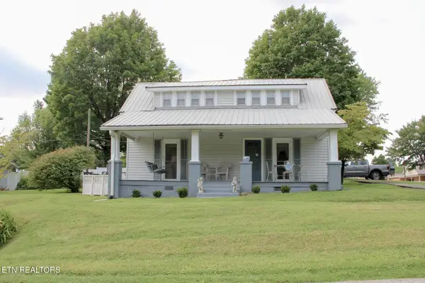 301 W Crawford Ave, Monterey, TN 38574
