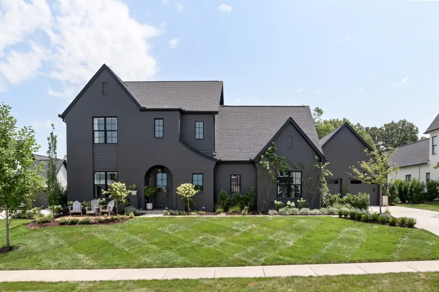 7124 Newfields Ct, College Grove, TN 37046 - #2