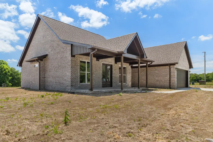 373 Old Power House Road, Lawrenceburg, TN 38464 - #2