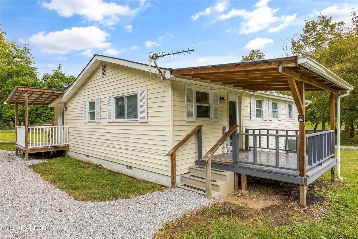 5704 Scott Hwy, Robbins, TN 37852 - #1