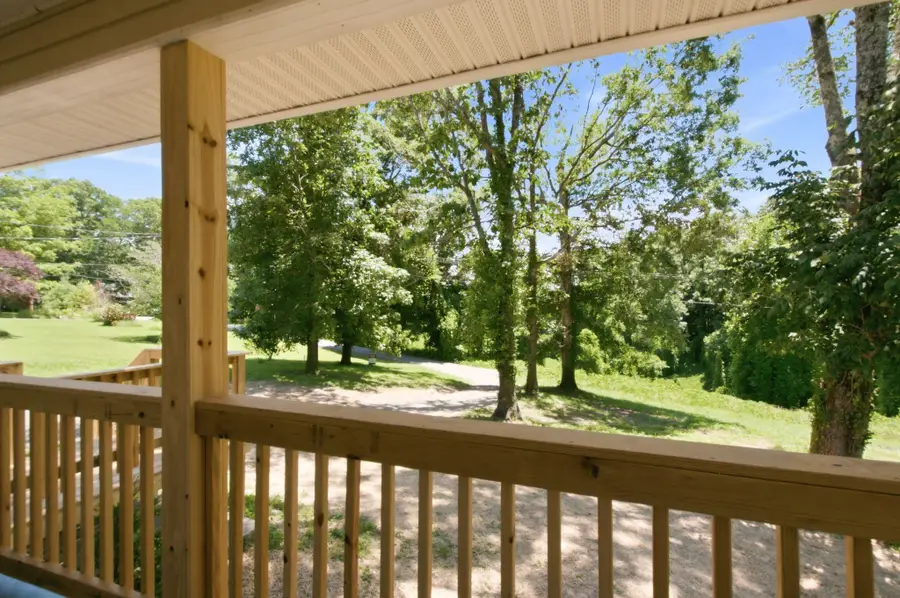550 Central Ave, White Bluff, TN 37187 - #2