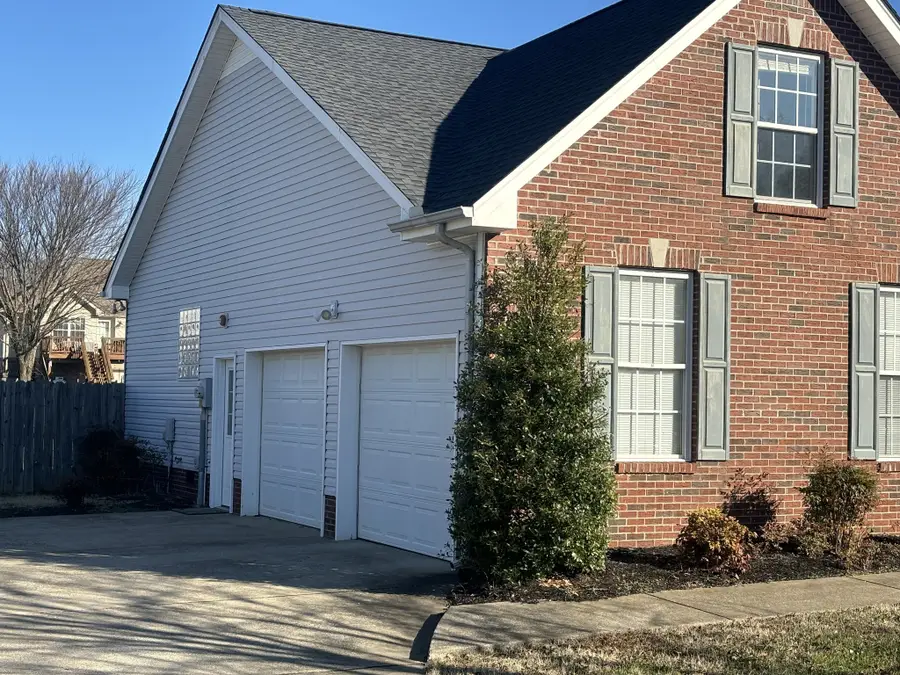 302 Bailey Ln, Pleasant View, TN 37146 - #3