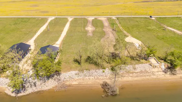 199 Hardin Bottom River Rd, Clifton, TN 38425