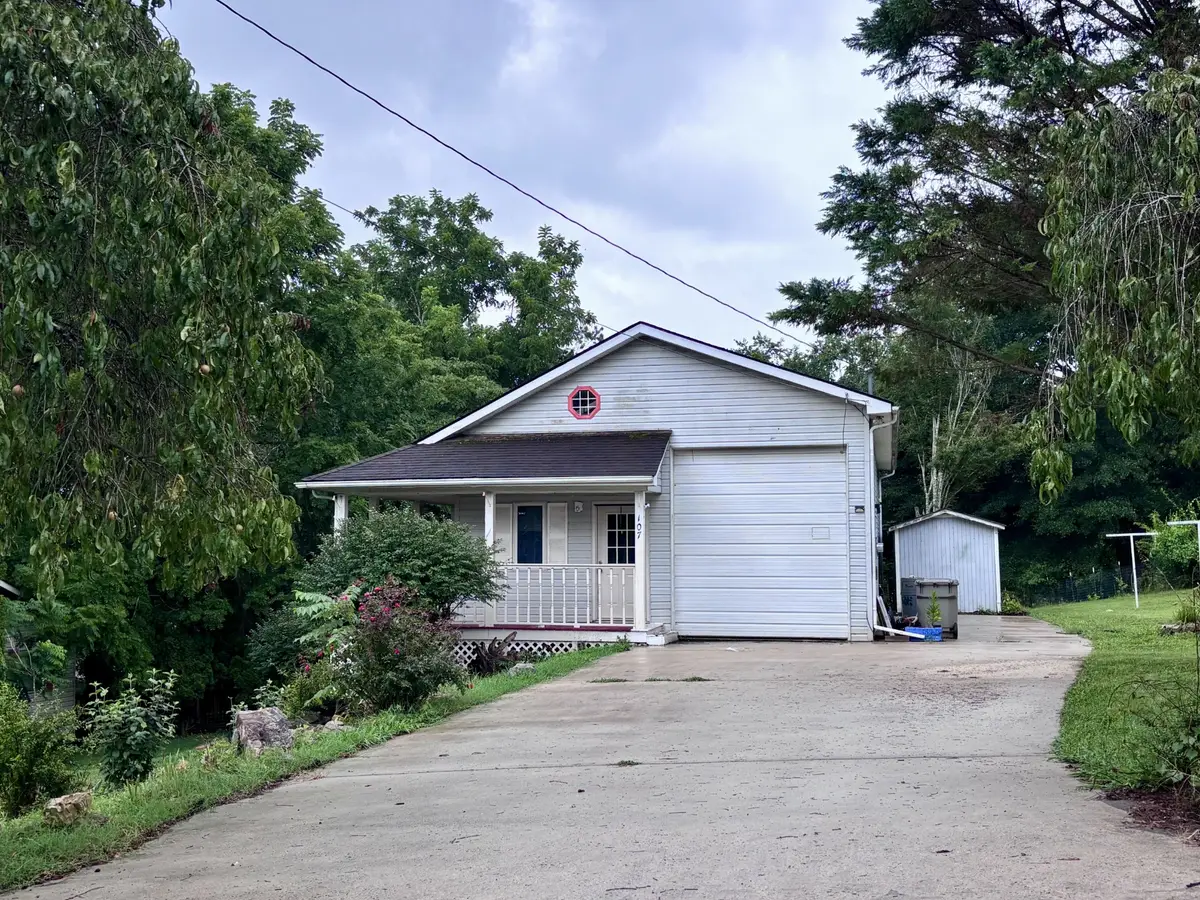 107 Fort St, Estill Springs, TN 37330 - #1