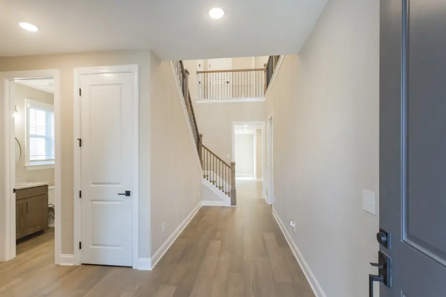 5945 Hunt Valley Dr, Spring Hill, TN 37174 - #2