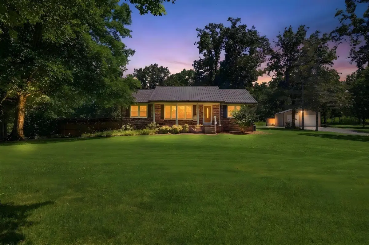 2837 Hopkins Bridge Rd, Lewisburg, TN 37091 - #1