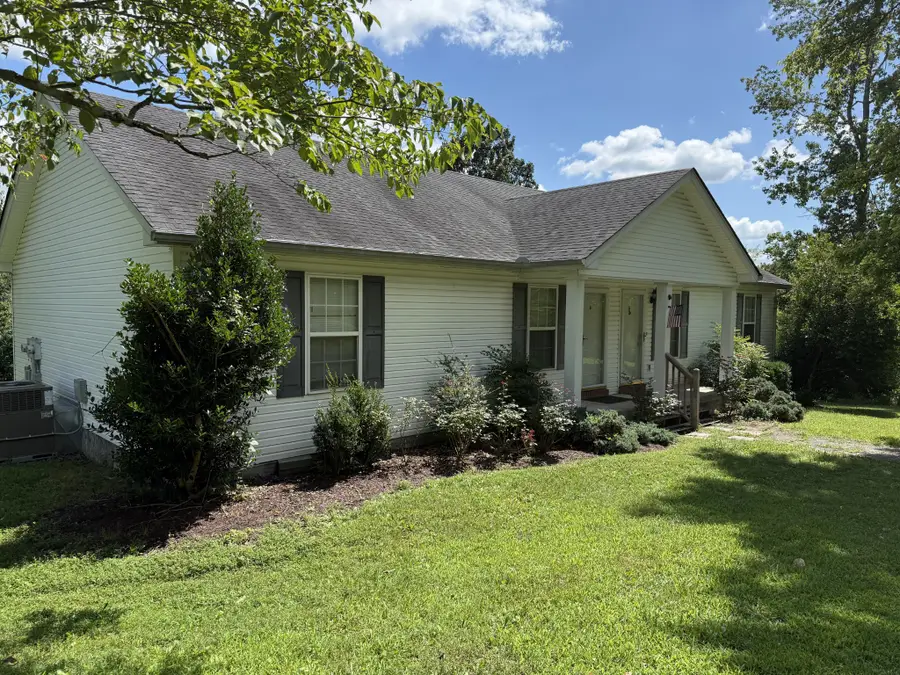 399 E Biggs Rd, Portland, TN 37148 - #2