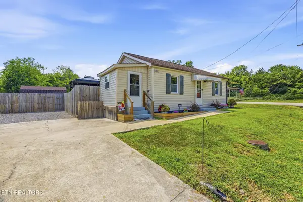 104 County Farm Rd, Maryville, TN 37801