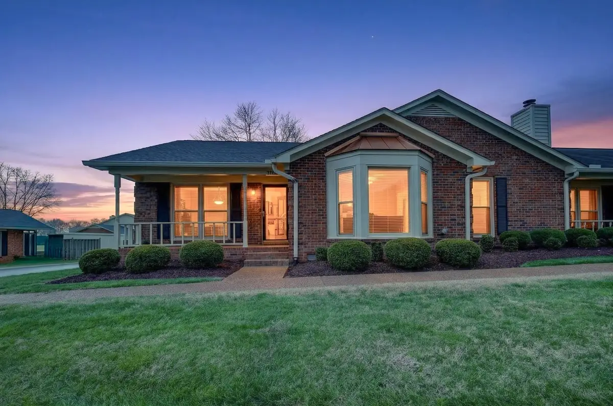 2143 River Chase Dr, Murfreesboro, TN 37128 - #1