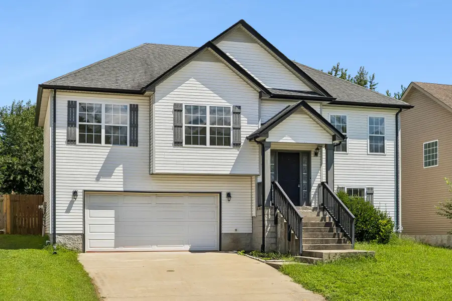 688 Fox Trail Ct, Clarksville, TN 37040 - #3
