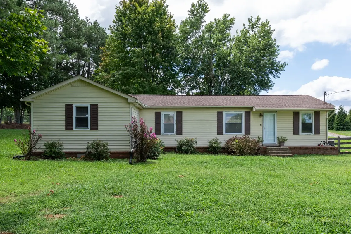 4475 Highway 76, Cottontown, TN 37048 - #1