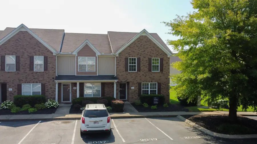 2039 Victory Gallop Ln, Murfreesboro, TN 37128 - #2