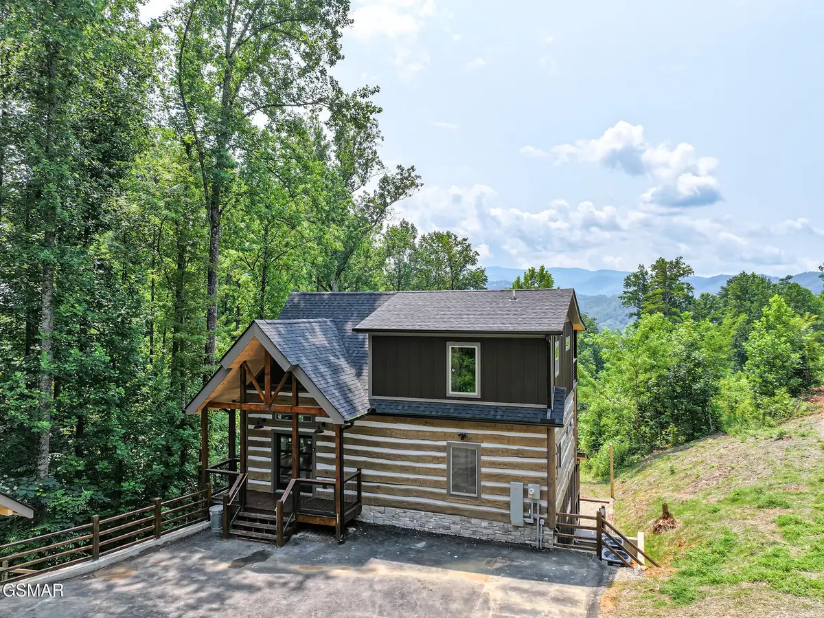 626 Jess Field Road, Gatlinburg, TN 37738 - #1