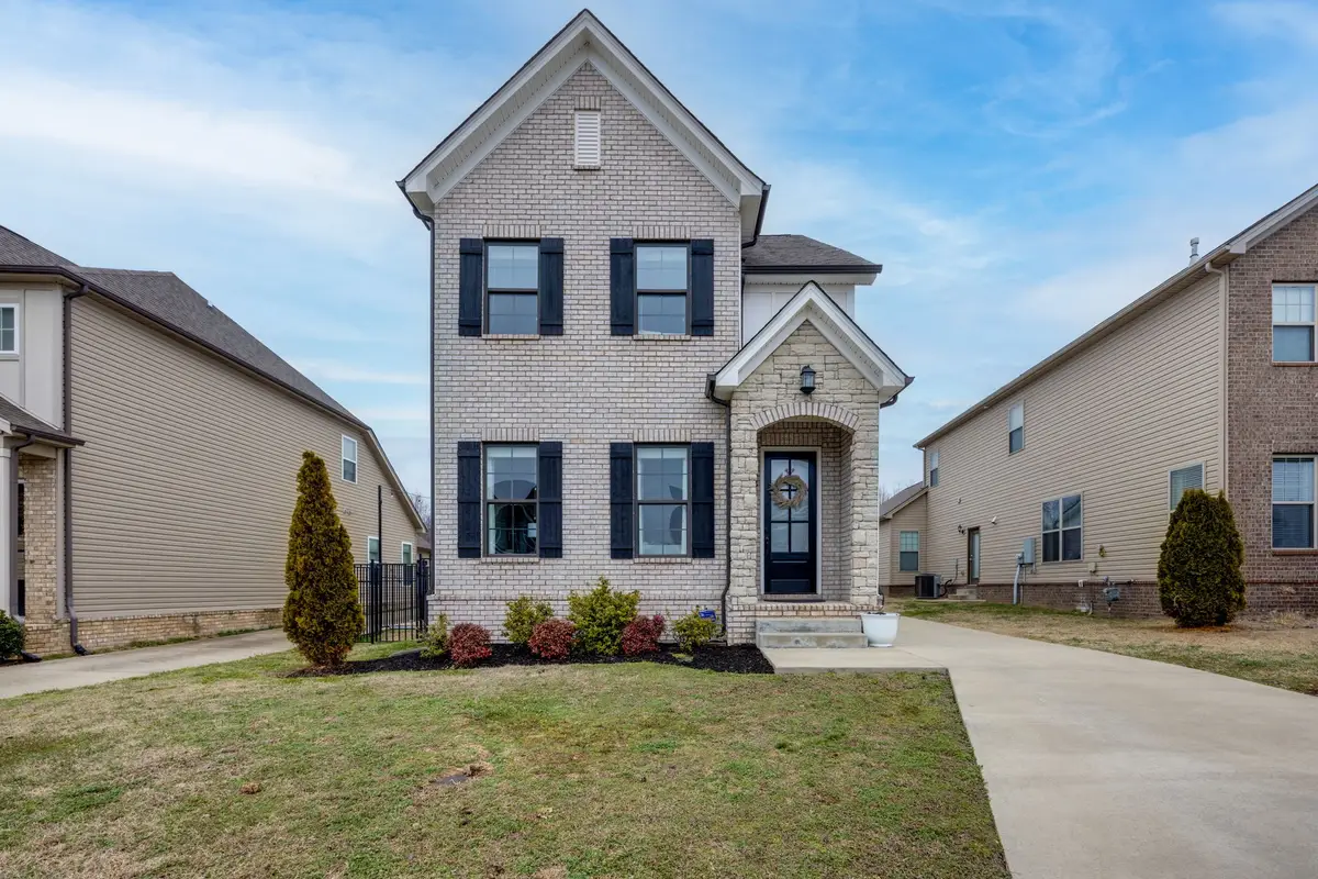 1645 Brockton Ln, Nashville, TN 37221 - #1