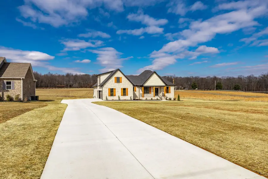 159 S Ray Rd, Portland, TN 37148 - #3