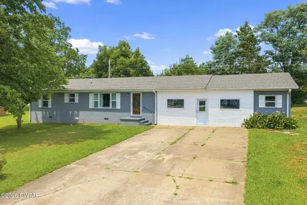 291 Factory Dr, Lexington, TN 38351