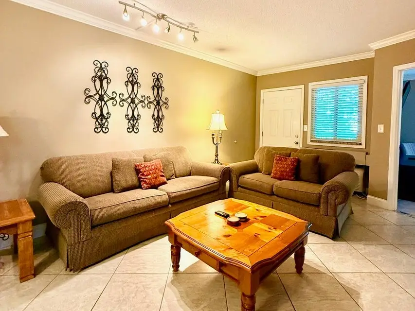 3215 River Road N #Ste 103, Pigeon Forge, TN 37863 - #2