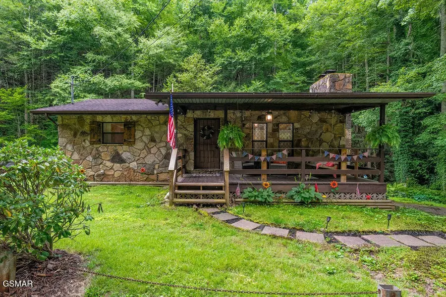 514 Butler Branch Road, Gatlinburg, TN 37738 - #2