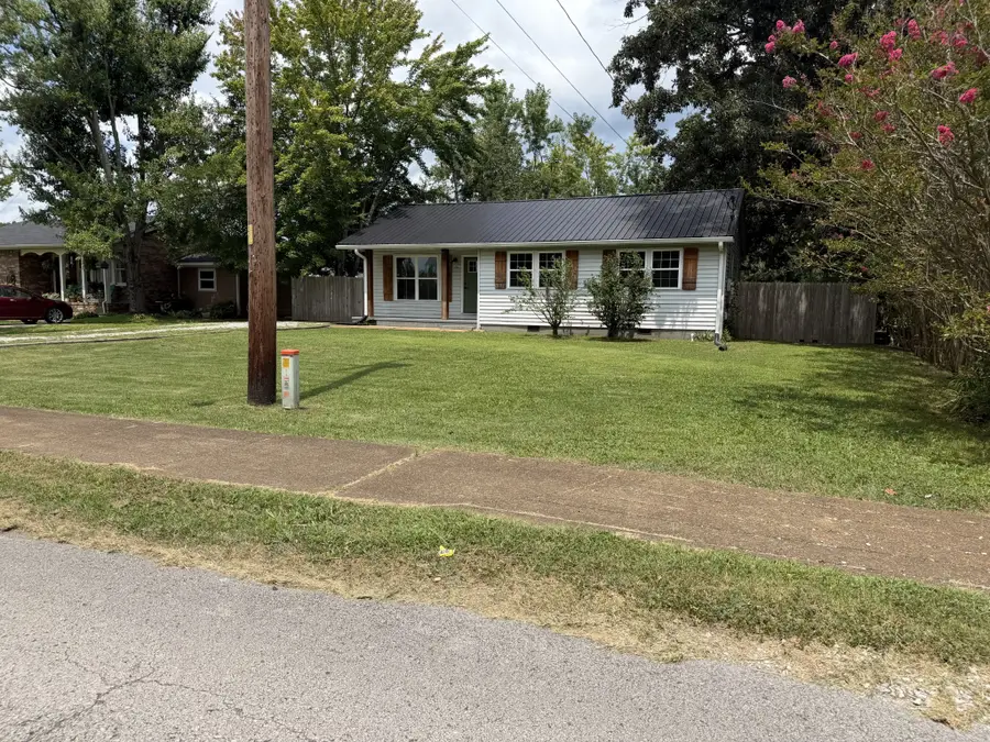 15 Forrest Ave, Hohenwald, TN 38462 - #3