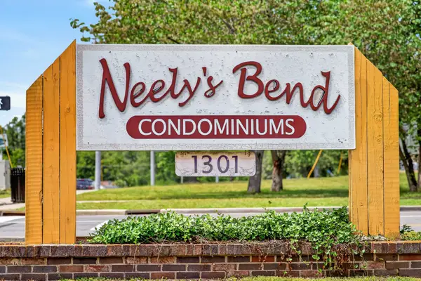 1301 Neelys Bend Rd #6, Madison, TN 37115