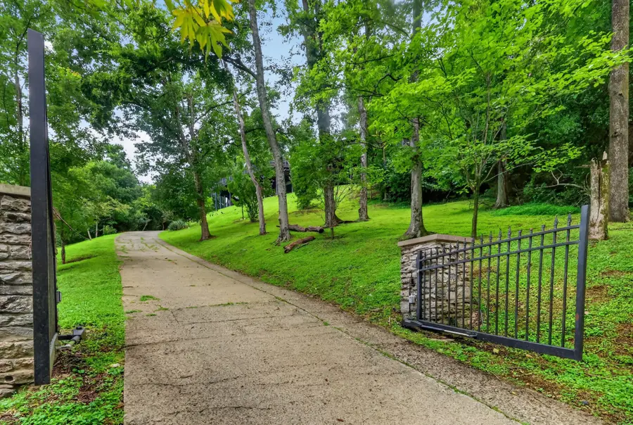 5161 Granny White Pike, Nashville, TN 37220 - #2