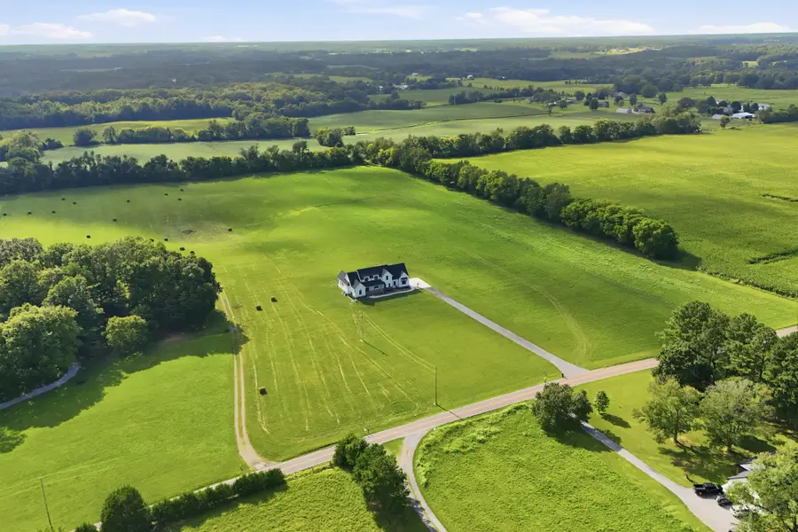 4184 Armstrong Rd, Springfield, TN 37172 - #3
