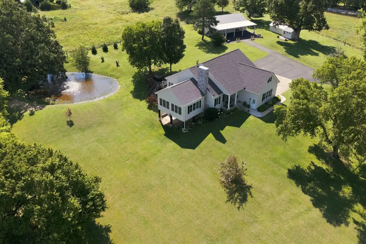 1160 Fleet Town Rd, Dickson, TN 37055 - #1
