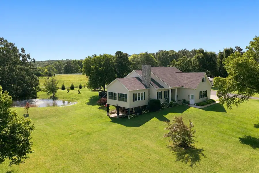 1160 Fleet Town Rd, Dickson, TN 37055 - #2