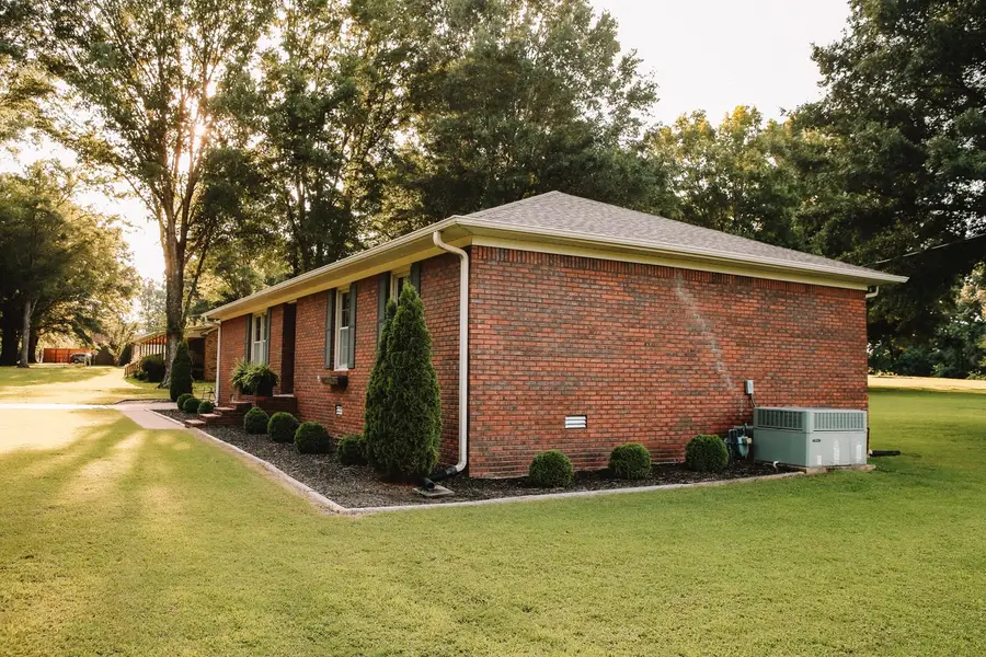 165 Noles Ln, Huntingdon, TN 38344 - #3