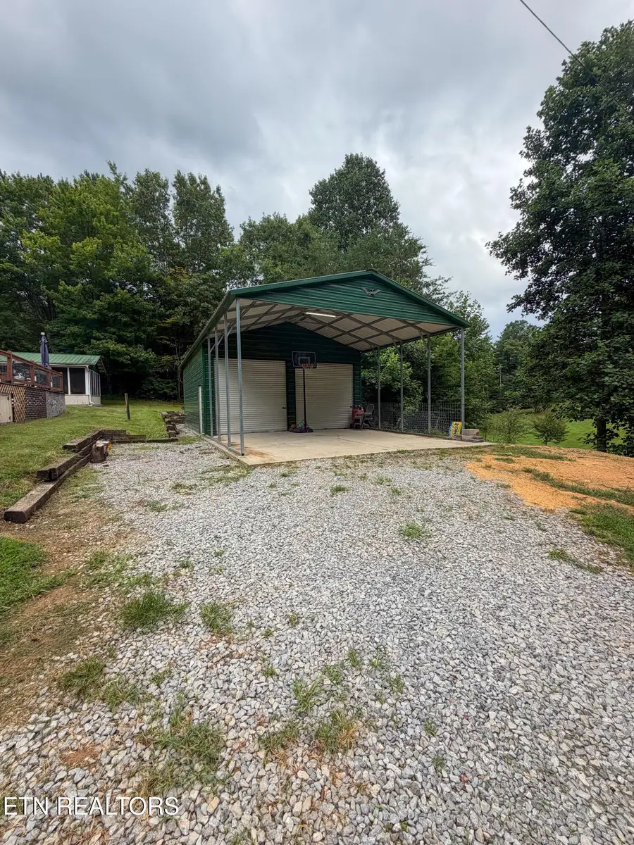529 Epperson Rd, Tellico Plains, TN 37385 - #2