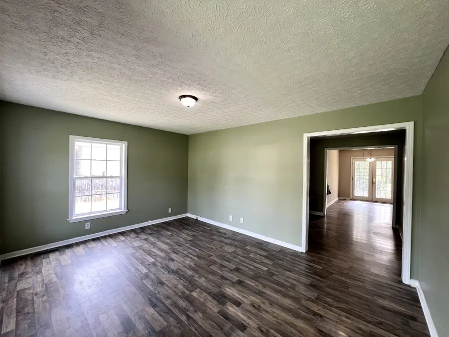 305 Cliffside Ave, Shelbyville, TN 37160 - #3