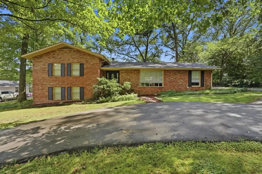 747 Timber Ln, Cookeville, TN 38501 - #2