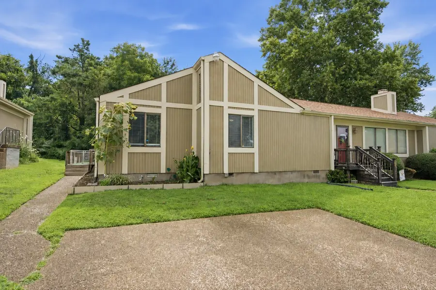 738 Albar Dr, Nashville, TN 37221 - #3