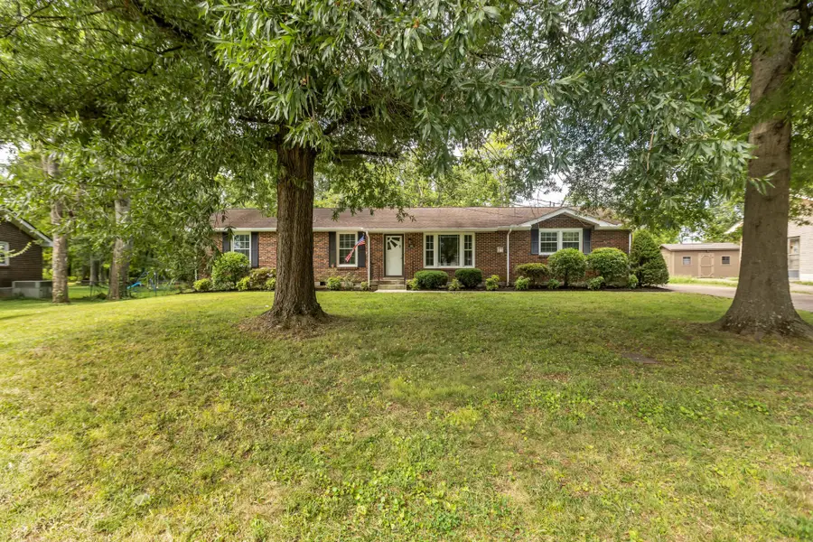 203 Southburn Dr, Hendersonville, TN 37075 - #3