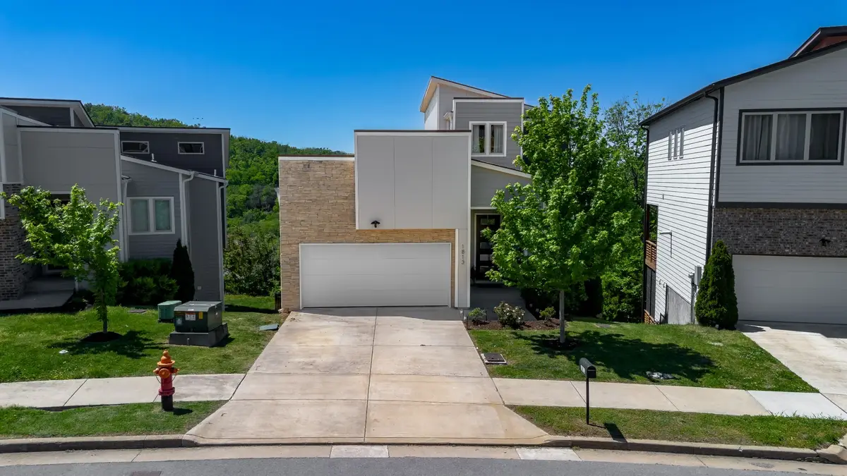 1813 Sprucewood Ln, Nashville, TN 37211 - #1