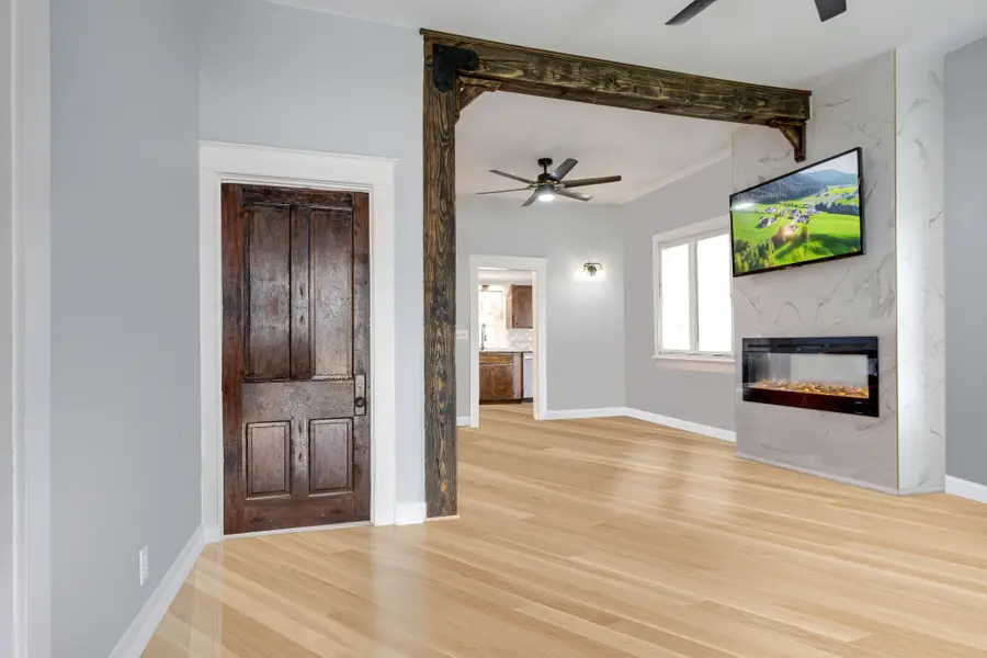 430 Center Ave, Dickson, TN 37055 - #2