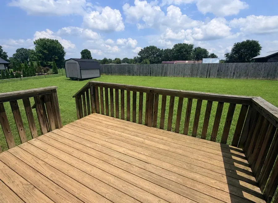 1204 Redden Ln, Burns, TN 37029 - #2