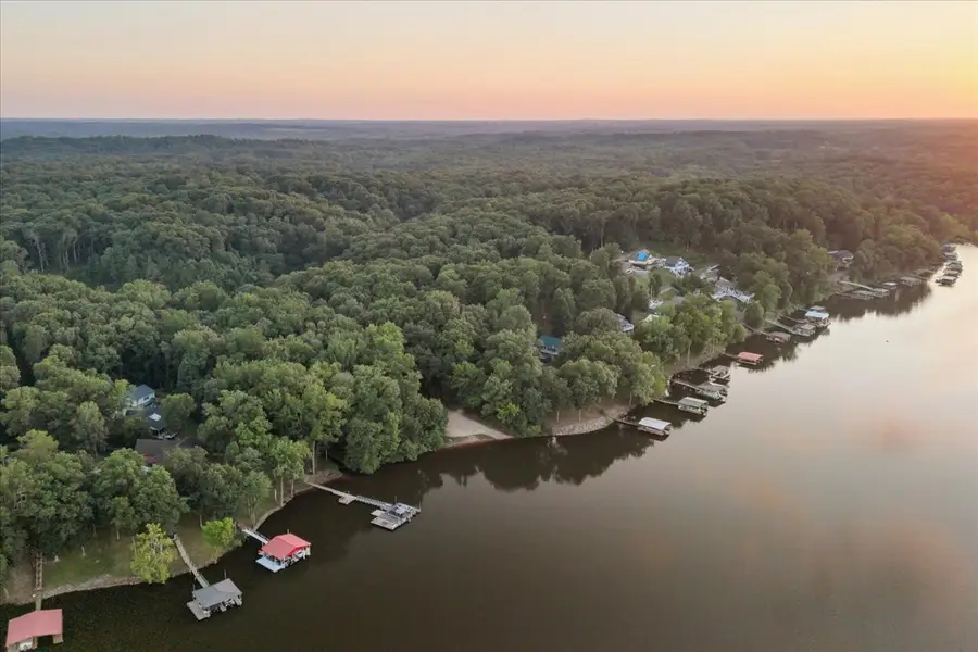 610 Alpine Rd, Camden, TN 38320 - #3