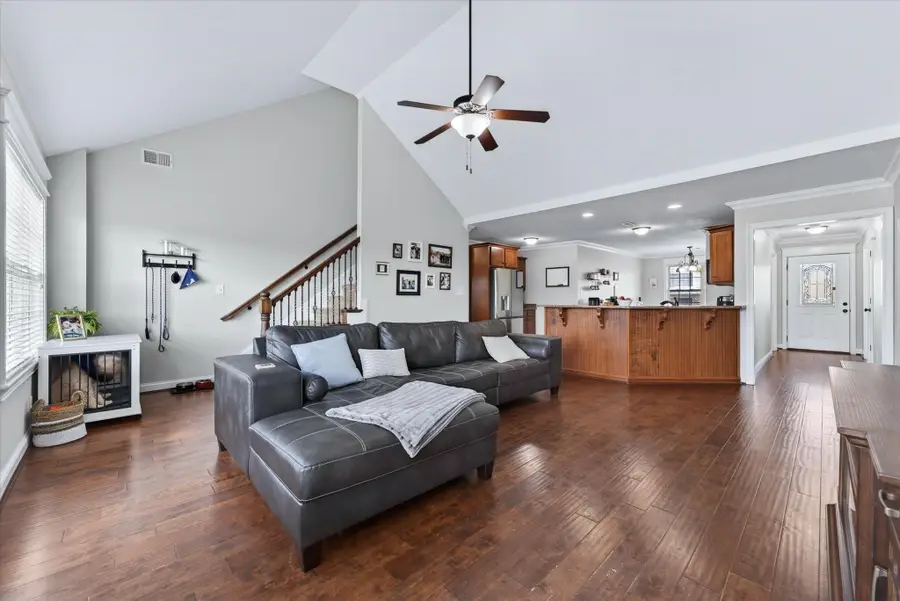 301 Ivy Bend Cir, Clarksville, TN 37043 - #2