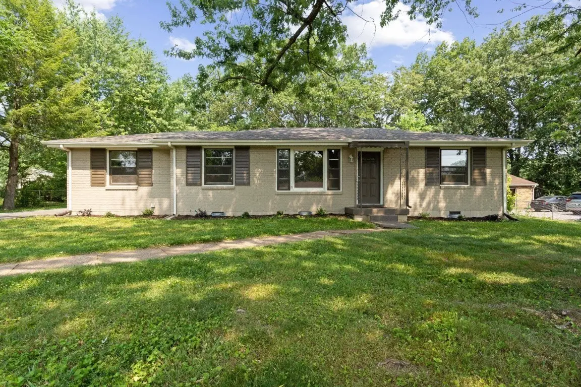 30 Dalewood Dr, Clarksville, TN 37042 - #1