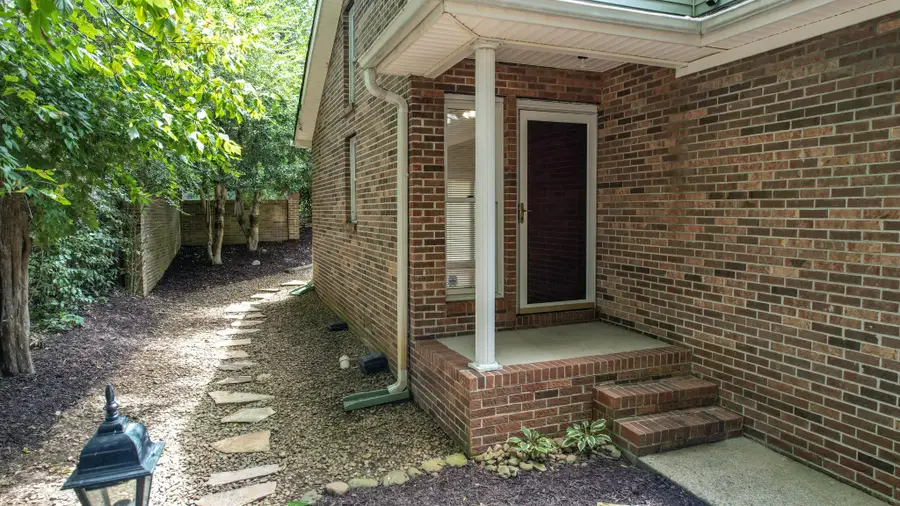150 Courtyard Lane Ne, Cleveland, TN 37312 - #2