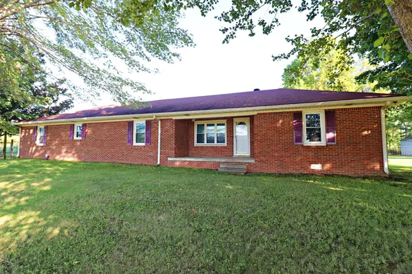 6254 Carthage Rd, Pleasant Shade, TN 37145