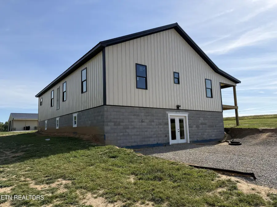 110 Don Conatser Rd, Allardt, TN 38504 - #3