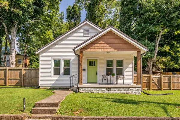 119 Poplar St, Dickson, TN 37055